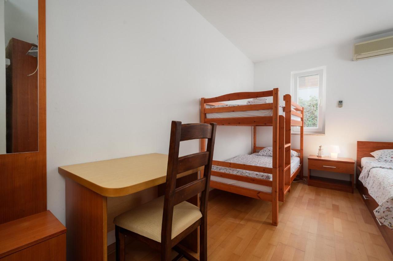 Apartman Inteuro Poreč Exterior foto
